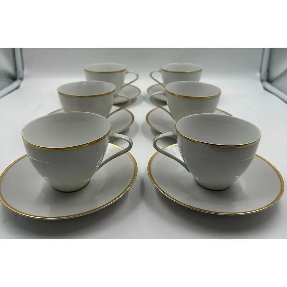 Vintage Czechoslovakian Set of 6 Cups and Saucers circa 1962